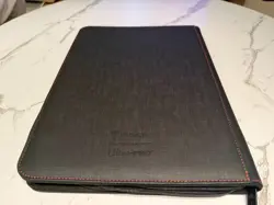 Ultra Pro Premium Zippered 9-Pocket Magic: The Gathering Binder - Image 2