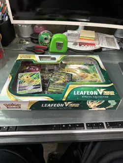 Pokemon Leafeon v Star Special Collection Box Factory Sealed - Image 2