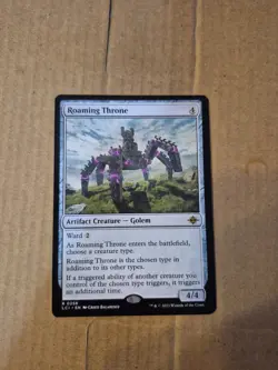 Roaming Throne The Lost Caverns of Ixalan Regular - Image 1