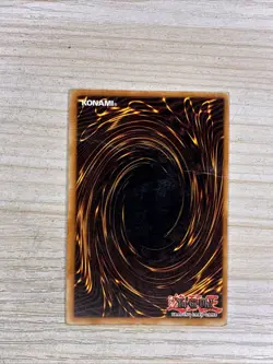 Yu-Gi-Oh! Red-Eyes B. Dragon SDJ-001 1st Edition Ultra Rare Holo LP - Image 2