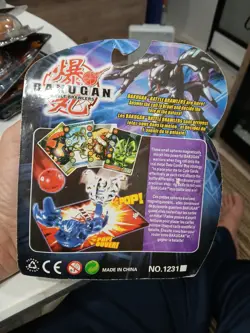 Bakugan Ultimate Gladiator Booster Pack 1 Bakugan Battle Brawlers 1 Metal Card - Image 4