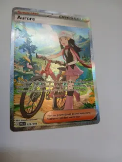 Carte Pokemon Aurore Dresseur Alt Flammes Fantasmagoriques 129/094 ME02 FR - Image 4