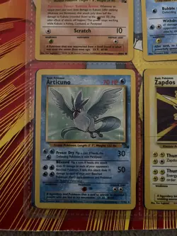 Pokemon TCG Ditto Fossil Holo Rare Card 3/62 & Moltres & Articuno Non Holo - Image 4