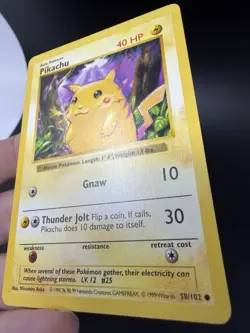 Pikachu (Red Cheeks) Base Set Shadowless 58/102 Regular Pokemon Card NM - Image 2
