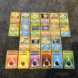 Base Set Pokemon Cards Bundle x 28 Good - Near Mint Condition 1999 WOTC - Image 1