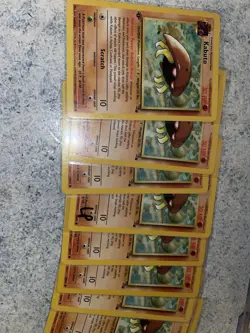 Lot of 10 Kabuto 1st Editions- All LP- Vintage Pokemon Cards - Image 3
