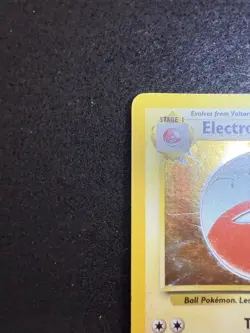 Pokemon Electrode Holo 2/64 from Jungle Unlimited in DMG condition! - Image 3