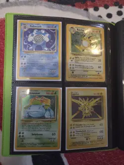 Pokemon 100% Complete Master Base Set 102/102 WOTC Vintage 1999 w Charizard Holo - Image 4