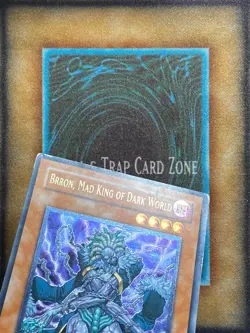 Yugioh Brron, Mad King of Dark World EEN-EN022 Ultimate Rare 1st Ed MP - Image 2