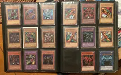 Yugioh Vintage Lot, +100 holos, BPT-001 dark magician, BPT-005 red-eyes Exodia - Image 1