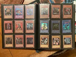 Yugioh Vintage Lot, +100 holos, BPT-001 dark magician, BPT-005 red-eyes Exodia - Image 2