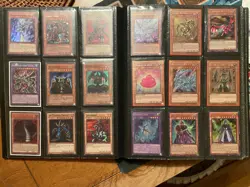 Yugioh Vintage Lot, +100 holos, BPT-001 dark magician, BPT-005 red-eyes Exodia - Image 3