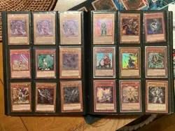 Yugioh Vintage Lot, +100 holos, BPT-001 dark magician, BPT-005 red-eyes Exodia - Image 4