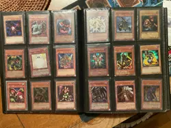 Yugioh Vintage Lot, +100 holos, BPT-001 dark magician, BPT-005 red-eyes Exodia - Image 5