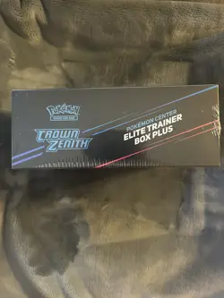 Pokemon Center Exclusive Crown Zenith ETB Elite Trainer Box Sealed Read - Image 3