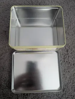 Hamtaro Trading Card Tin/Cards & Poster- Open But Has All Contents - Image 4