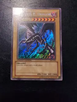Yu-Gi-Oh! SECRET RARE HOLO CARD RED-EYES B. DRAGON BPT-005 LP - Image 1