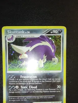 Skuntank 15/130 Diamond & Pearl Base Set Pokemon Holo Rare - Image 3