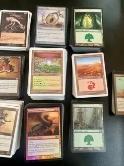 Vintage Magic the Gathering Card Lot (689 Cards) Urza's Legacy, 6th Ed, Mercadia - Image 3