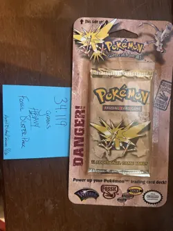 1999 Heavy Sealed Pokemon Fossil Blister Pack OG Wizards of the Coast Booster - Image 4