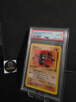 2000 POKEMON GERMAN FOSSIL #47 KLEINSTEIN 1ST EDITION PSA 8 - Image 1