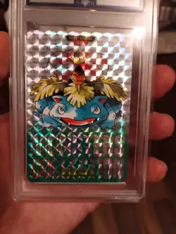 1996 Pokemon Japanese Bandai Carddass Vending Venusaur Green Prism #3 PSA 10 - Image 2