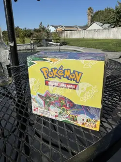 Pokemon TCG Sword & Shield Evolving Skies Booster Box Factory Sealed - Image 1