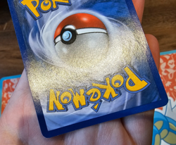 Gyarados Holo 19/100 Ultra Rare Diamond & Pearl Stormfront Pokemon Card 2008 LP - Image 4