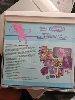 Pokemon Center TCG Sword Shield-Fusion Strike Elite Trainer Box - Image 3