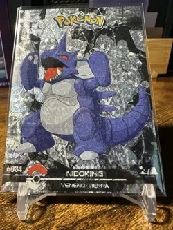 2025 Pokemon Crystal Card Collection Black Dark Edition #034 Nidoking Holo Hit - Image 4