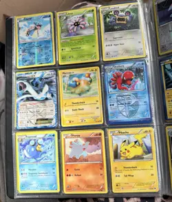 Pokemon TCG Black & White Mixed Card Lot Binder Archen Axew Holo & Regular - Image 4
