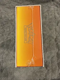 Pokemon TCG Sword and Shield Ultra Premium Collection Charizard Box 820650871115 - Image 2