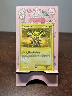 SWIRL Pokemon Zapdos 150/147 Holo 2009 TCG Supreme Victors - Image 1