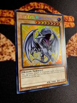 YUGIOH • BLUE EYES WHITE DRAGON • SECRET RARE • BLMM-EN001 • 1st EDITION • NM - Image 4