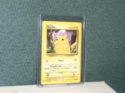 1995 Pikachu Yellow Cheeks Basic Pokemon Card 58/102 NM-MT - Image 1