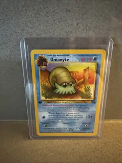 Pokemon TCG Omanyte Fossil 1st Edition Common Card 52/62 - Image 1