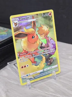 Pokemon Card Flareon TG01/TG30 Swsh09: Brilliant Stars 2022 Trainer Gallery Holo - Image 1