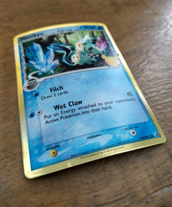 Mimikyu (Delta Species) - SWSH136 Promo (Holo) - Pokemon TCG Sword & Shield NM - Image 1