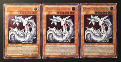 Yu-Gi-Oh! 3x Cyber Laser Drache, SOI-DE007, Ultimate Rare, 1. Auflage, Played - Image 1