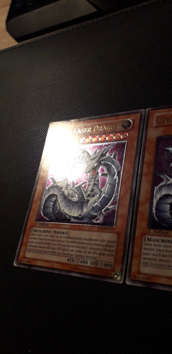 Yu-Gi-Oh! 3x Cyber Laser Drache, SOI-DE007, Ultimate Rare, 1. Auflage, Played - Image 3