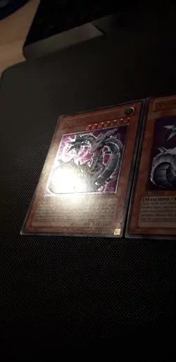 Yu-Gi-Oh! 3x Cyber Laser Drache, SOI-DE007, Ultimate Rare, 1. Auflage, Played - Image 5