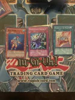 Yugioh WC08-EN001-3 Super Rare Promo Dimensional Prison, Burden of the Mighty NM - Image 1
