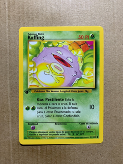 1st Edition SPANISH Koffing 51/102 Base Set - Common Pokemon Card - NM/Mint - Image 1