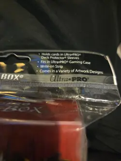 Ultra Pro MTG Magic the Gathering Gatecrash Sunhome Guildmage (Boros) Deck Box - Image 4