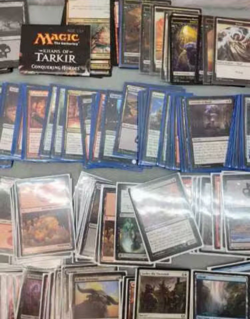 Huge Lot of Magic the Gathering cards-B17 - Image 3