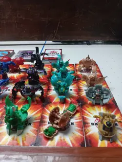 Bakugan - Large Lot! (20+ figures, 50+ cards) - Image 2