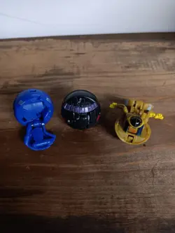 Bakugan - Large Lot! (20+ figures, 50+ cards) - Image 4