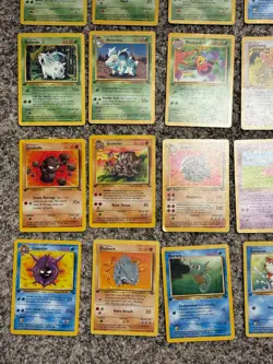 FIRST EDITION LOT OF 33 Pokemon Cards TCG Vintage Base Set Fossil Jungle MP/HP - Image 5