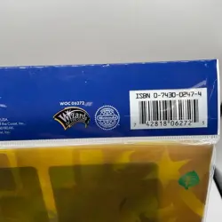 Pokemon 2000 Pikachu World Collection Binder - Image 4