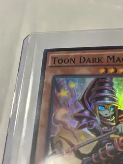 YUGIOH Toon Dark Magician TDIL-EN032 1st Edition - Image 4
